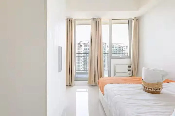 Jing'Scrib 2Br Apartment By Azure Near Airport Manila Philippines